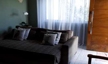 Imagem 3: CASA Á VENDA EM TERRENO DE 270M², COM 2 DORMITÓRIOS SENDO 1 SUITE , BAIRRO BOSQUE DOS EUCA