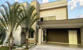 Imagem 2: Casa exuberante em um condomínio completo!