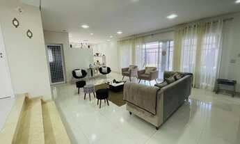 Imagem 4: Casa exuberante em um condomínio completo!