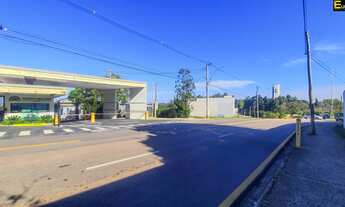 Imagem 3: Casa de alto padrão Moderna e Mobiliada para locação no Condomínio Village Porto Seguro. L