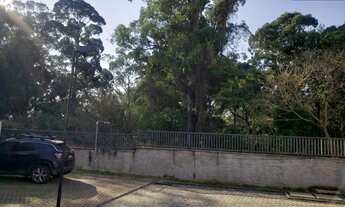 Imagem 7: Charme , elegância e natureza, é oque está casa no condomínio Quinta das Oliveiras na ci