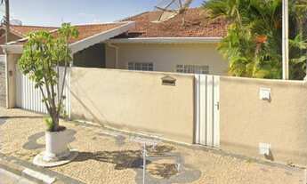 Imagem 2: ÓTIMA CASA Á VENDA COM 2 DORMITÓRIOS SENDO 1 SUÍTE COM 250M² NO JARDIM PINHEIROS EM VALINH