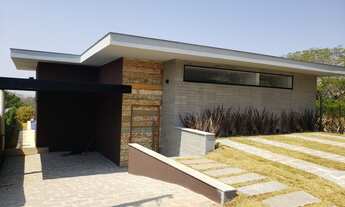 Imagem: Majestosa casa nova no clube de campo valinhos