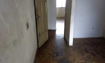 Imagem 5: Casa antiga em um Terreno de 250mts em localização excelente. Bairro tranquilo e muito tra