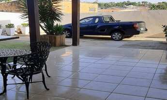 Imagem 3: Sobrado no Jardim das Palmeiras em Valinhos -SP, 3 dormitórios sendo 2 suítes , 7 vagas de