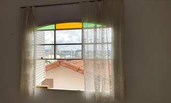 Imagem 7: Casa com edícula em excelente localização no bairro Castelo, Valinhos/SP