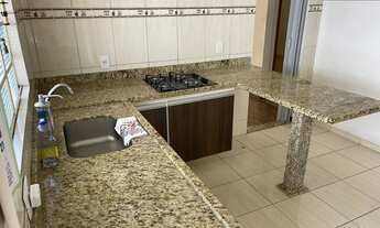 Imagem 4: Casa com edícula em excelente localização no bairro Castelo, Valinhos/SP