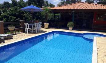 Imagem 4: Linda chácara em Condominio Horizonte Azul I, com 4 dormitórios, amplo quintal com piscina