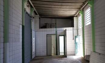 Imagem 6: Locação - Barracão tipo armazém - 807 MTS - total sendo 586 de área construída , bem loc