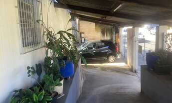 Imagem 2: Venha conhecer esta Excelente Casa de 3 dormitórios com amplo salão com 2 banheiros e Vali