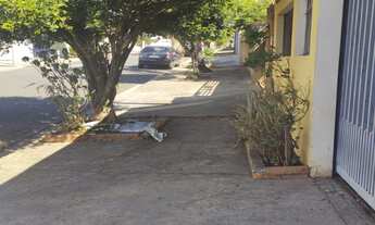 Imagem 4: Venha conhecer este excelente imóvel com duas casas com 140 M² de construção e 2 domirtóri