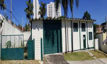 Imagem 4: Locação - Barracão tipo armazém - 807 MTS - total sendo 586 de área construída , bem loc