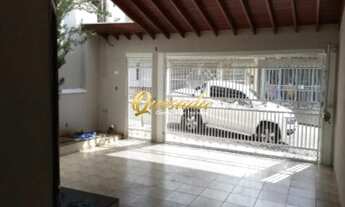 Imagem: Belo sobrado á venda com 3 dormitórios