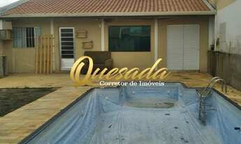 Imagem 5: Confortável casa térrea á venda com 2 dormitório, quintal amplo, área gourmet e piscina pr