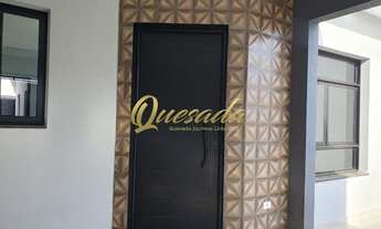 Imagem 2: Confortável casa térrea nova, 3 dormitórios, 1 suíte, planejados, área gourmet, quintal, ó