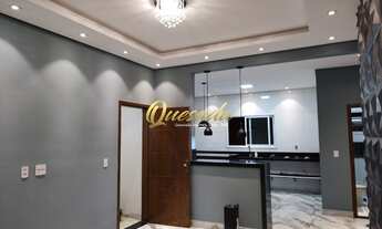 Imagem 2: Bonito sobrado à venda, com 3 dormitórios, 1 suíte, salão comercial de 100 m², quintal, bo