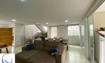 Imagem: Casa de alto padrão à venda em condomínio