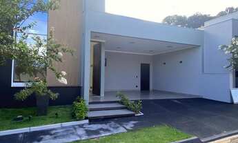 Imagem 3: Espetacular Casa em Condomínio à Venda em São Carlos-SP, Bairro Samambaia - 3 Quartos, 1 S