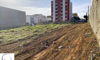 Imagem: Terreno à venda em São Carlos-SP, bairro