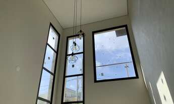 Imagem 3: RRCOD3667 Casa 249m² CONDOMÍNIO NEW VILLE - SANTANA DE PARNAÍBA - 3 Suítes - 4 Vagas - OPO