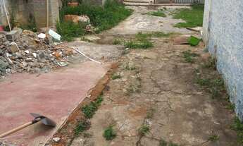 Imagem 6: Terreno em Mairiporã / Terra preta