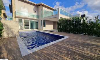 Imagem: Sobrado à venda em condomínio fechado