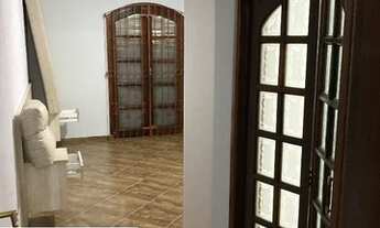 Imagem 7: Imóvel em Guarulhos / Parque São Miguel / Local do imóvel com fácil acesso a comércios, es