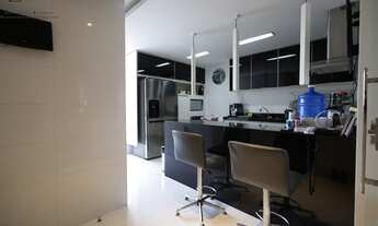 Imagem 5: Ed. Ilha de Java - Freire mello - Belém