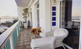 Imagem 2: 3 dormitórios, 2 suíte, 1 vaga na garagem, 240M² de Área Construída