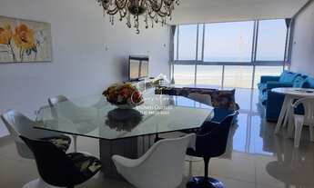 Imagem: Apartamento reformado frente mar com 4 suítes