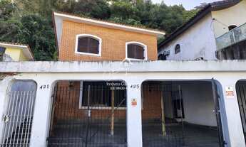 Imagem: 4 dormitórios, 1 suítes, 3 banheiro, 3