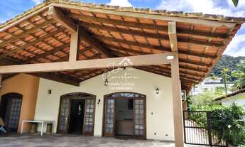 Imagem 2: Casa no condomínio Granville 4 suítes, 2 salas, 806,4 m2 de área, 6 vagas de garagem no Gu