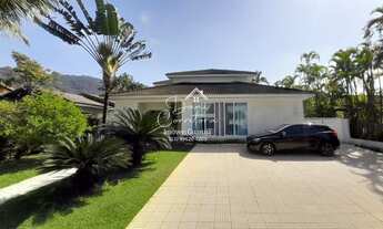 Imagem: Casa de Luxo em Condomínio na Enseada