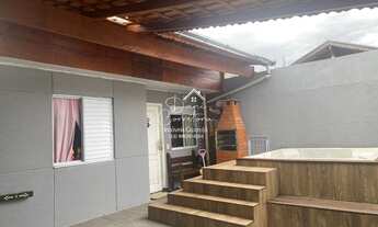 Imagem: 2 dormitórios, 1 vaga na garagem