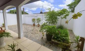 Imagem 5: 3 dormitórios, 1 suítes, 3 vagas na garagem, 160M² de Área Construída