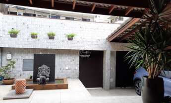 Imagem 4: 4 dormitórios, 3 suíte, 4 banheiro, 2 vagas na garagem, 334M² de Área Construída