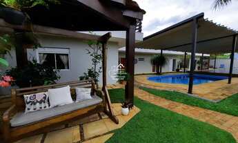 Imagem 2: 6 dormitórios, 6 suíte, 8 banheiro, 7 vagas na garagem, 440M² de Área Construída