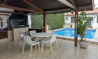 Imagem: 5 dormitórios, 1 suítes, 4 vagas na garagem