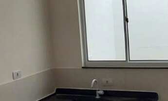 Imagem 5: Casa em condomínio 2 quartos, sala/cozinha, banheiro, garagem e área de serviço