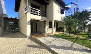 Imagem: Casa com 03 dormitórios em Torres