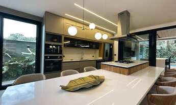 Imagem 4: Venha se encantar com esta maravilhosa casa à venda na Riviera de São Lourenço no Módulo 1