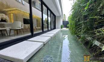 Imagem: Casa à venda com 5 suítes no módulo 11