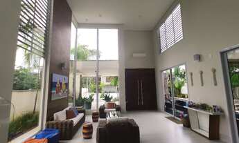 Imagem 3: Casa de alto padrão à venda no módulo 12 próximo ao Riviera Golf Club