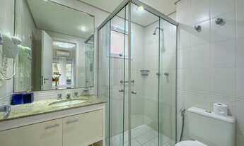 Imagem 4: Apartamento para locação de temporada no Ilha da Madeira com 2 dormitórios sendo 1 suíte c