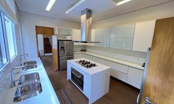 Imagem 6: Casa pé na areia frontal à venda no módulo 5 da Riviera de São Lourenço SP