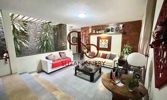 Imagem: Casa a venda em Candelaria com 4 quatos