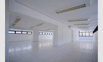 Imagem 4: PRÉDIO DE USO EXCLUSIVO 578,95 M² ÁREA ÚTIL 7 LAJES GARAGEM 25 VAGAS RECEPÇÃO ELEVADOR ITA