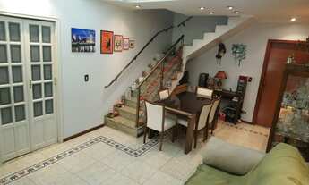 Imagem 4: EXCELENTE SOBRADO À VENDA 2 DORMITÓRIOS 1 SUÍTE 2 BANHEIROS REPLETO DE ARMÁRIOS PLANEJADOS