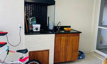 Imagem 2: Apartamento a Venda, 100 m², Alto Padrão - Varanda com Churrasqueira