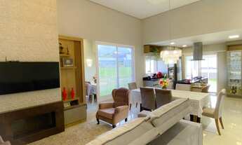 Imagem: CASA RESIDENCIAL em Torres - RS, Centro